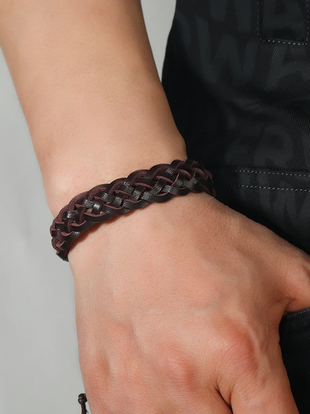 Royaura® Men's Vintage Handwoven Bracelet