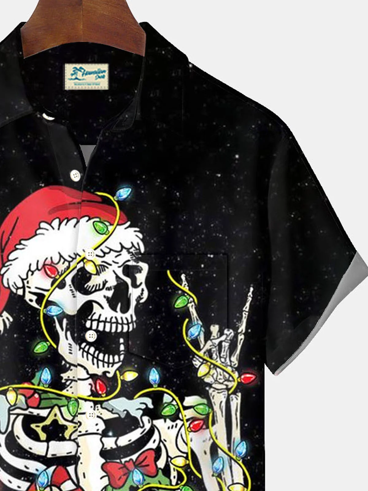 Royaura® Christmas Skull Christmas Hat Lantern Print Men's Button Pocket Short Sleeve Shirt Big & Tall