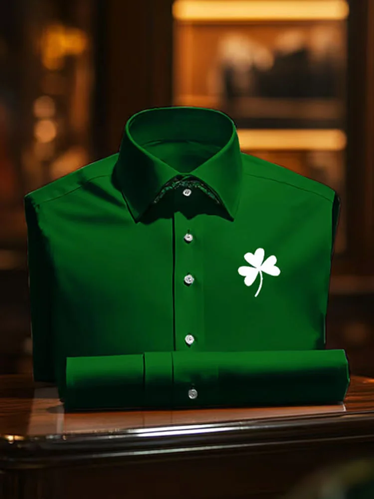 Royaura® St. Patrick's Day Shamrock 3D Digital Print Men's Button Pocket Short Sleeve Shirt Big & Tall