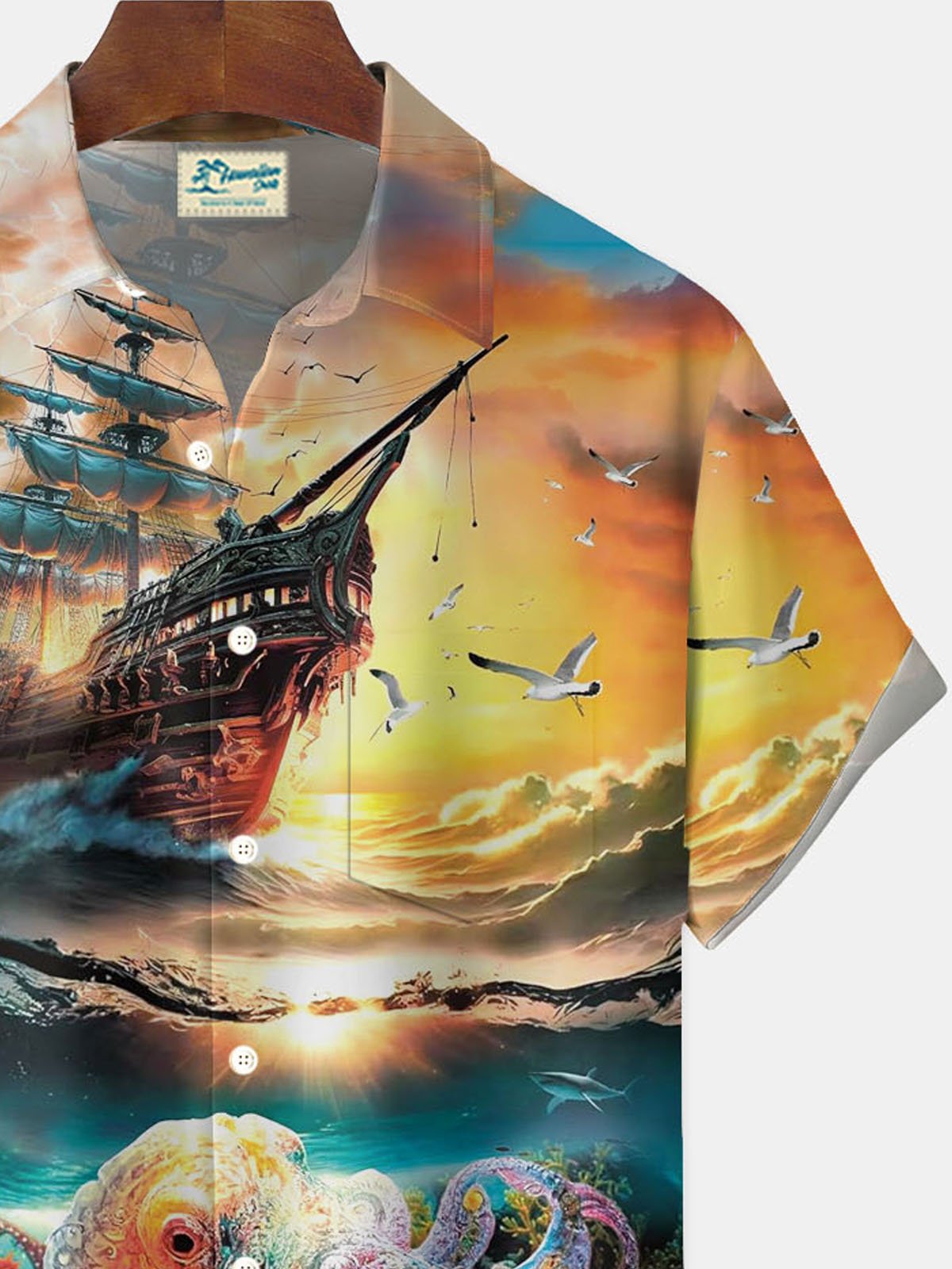 Royaura® Marine Life Pirate Ship Octopus Print Men's Button Pocket Short Sleeve Shirt Big & Tall